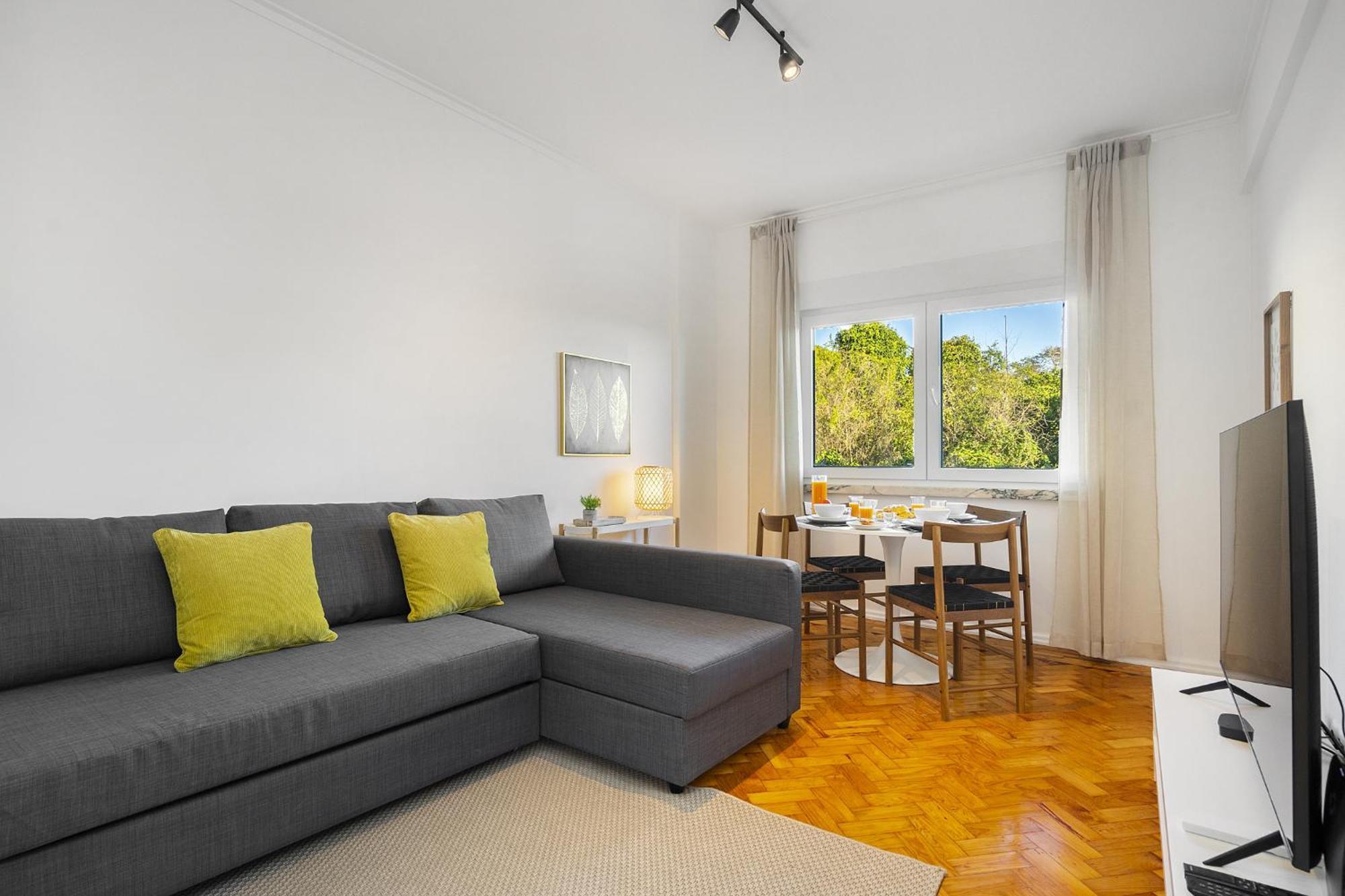 Whome Peaceful Alges Family Home Away From City Noise 외부 사진